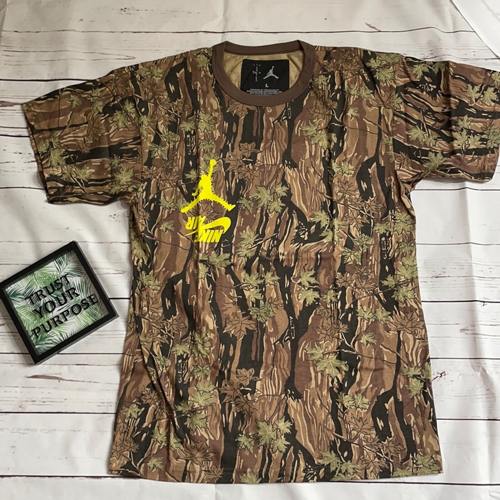 Travis ScottXJordan Cactus Jack Highest T camo L